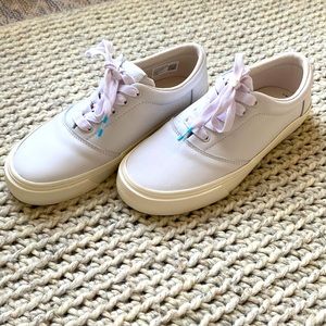 NWOT TOMS Fenix Tennis Shoes W7